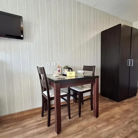 Apartment Saint-florent 2 Pers Piscine Flo139